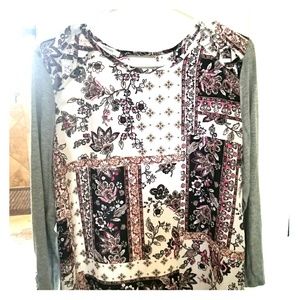 LADIES "MAURICES" BLOUSE